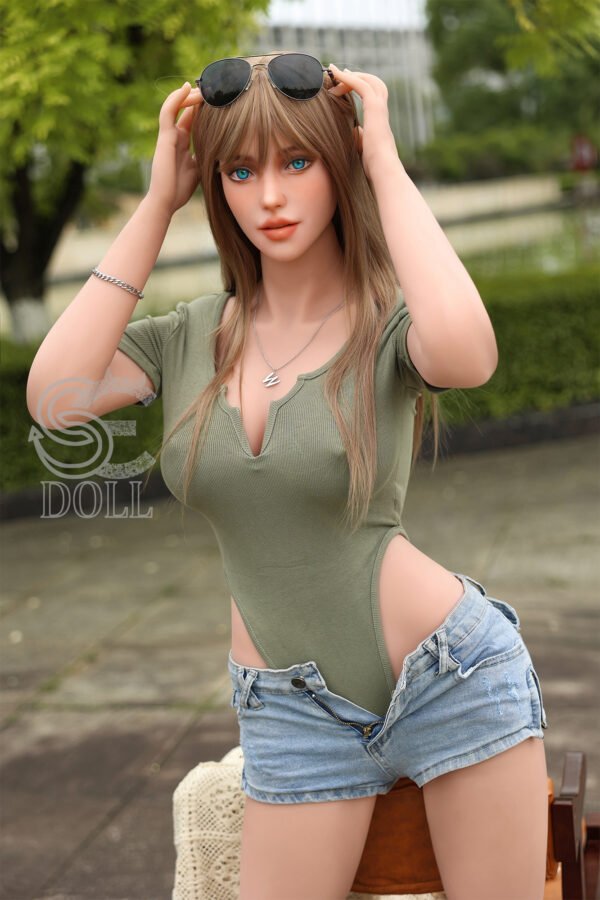 Vicky G - Image 5